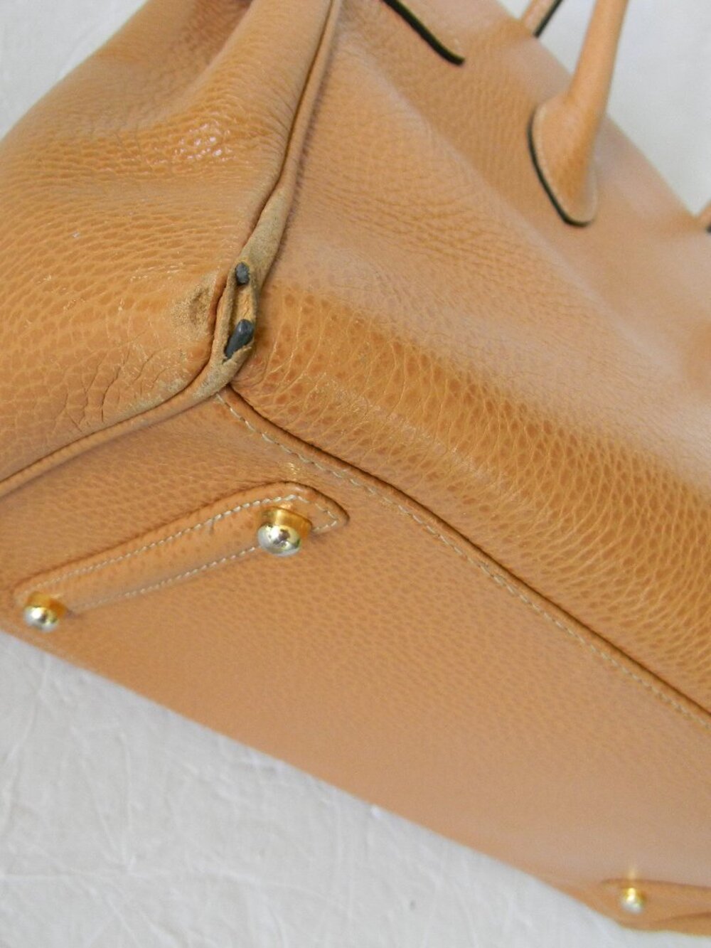 WM'S TAN BROWN PEBBLE LEATHER LOCK/KEY SATCHEL - Picture 8 of 11